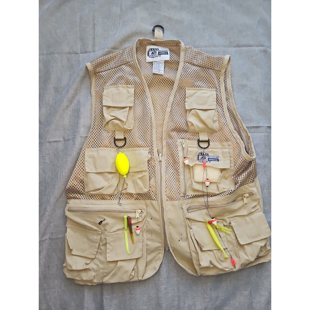 Vintage BASS Outdoor America Fly Fishing Vest Utility Khaki Tan Pockets Large/XL